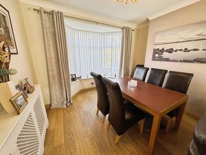 Dining Room - click for photo gallery